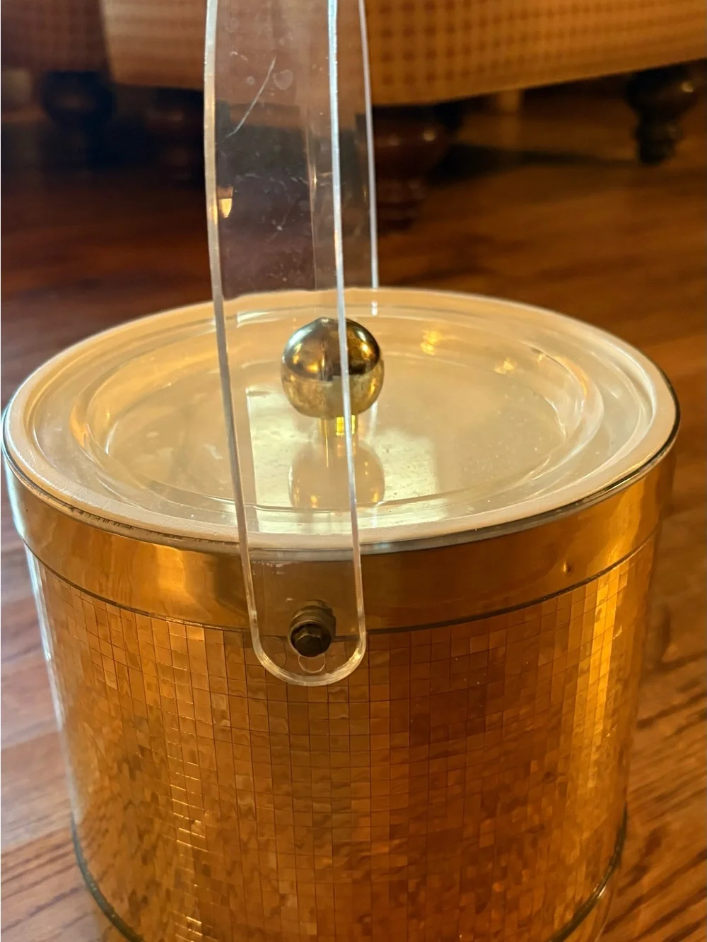 Georges Briard ice bucket In Gold w/ Lucite Handle And Lid, Vintage